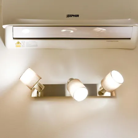 アパート Bilocale Vicino Al Di Pet Friendly コモ